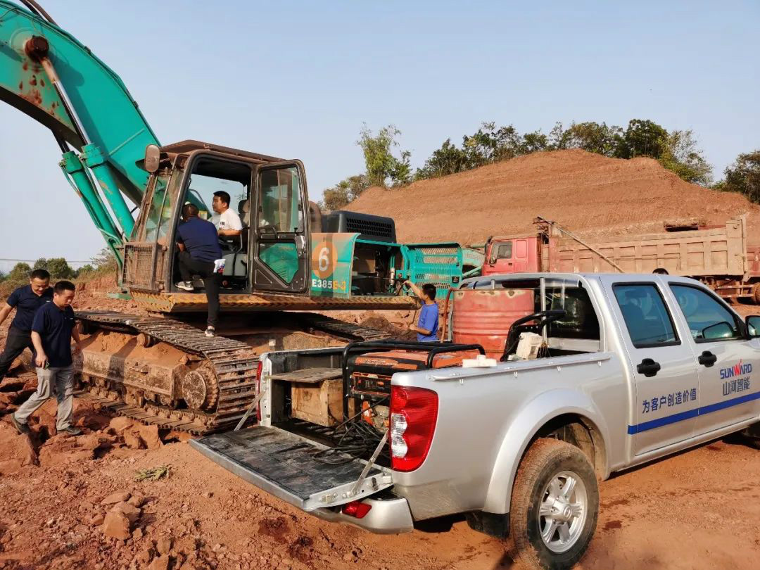 感恩相伴 关爱相随——米兰网址智能服务万里行川陕实录