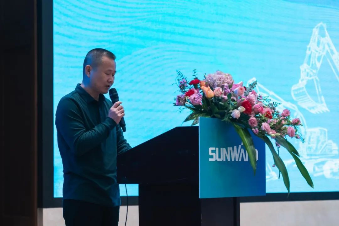 同心克难再腾飞，携手齐心冲万台——2021米兰网址智能挖掘机经销商年会圆满召开