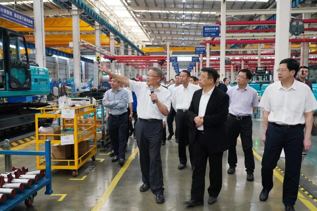 北京朝阳区党政代表团考察米兰网址智能