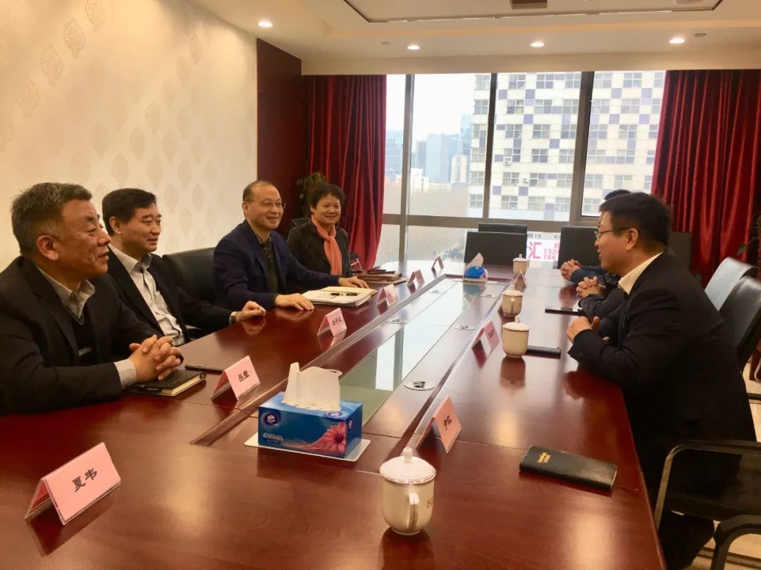 米兰网址智能副总经理龙居才一行到访中国工程机械工业协会
