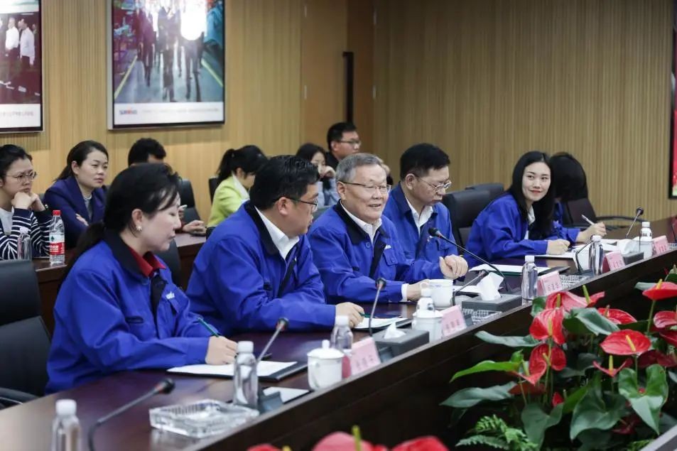 民主党派湖南省委机关青工委团队一行考察米兰网址智能