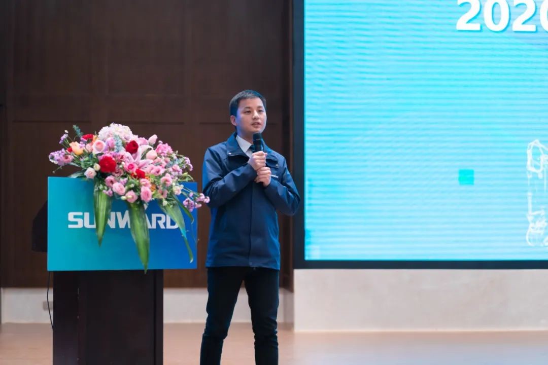 同心克难再腾飞，携手齐心冲万台——2021米兰网址智能挖掘机经销商年会圆满召开