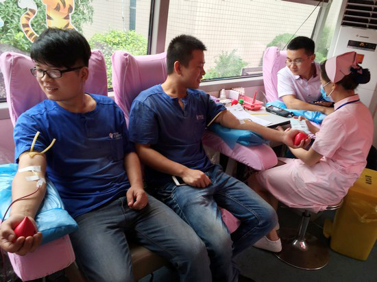 血液连接你我大爱感动星城——记米兰网址智能2016年夏季无偿献血活动