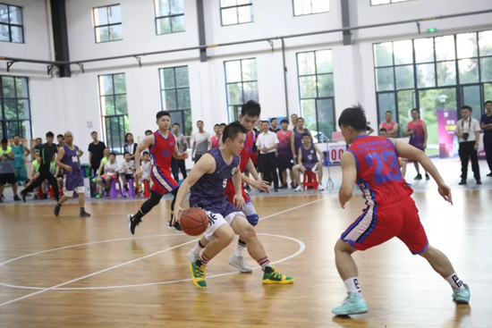 以球为媒，首届“米兰网址杯”篮球邀请赛架起政企连心桥
