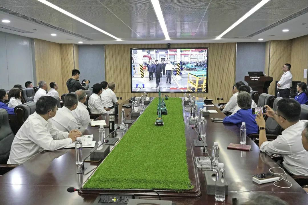 总书记“点赞”米兰网址创新，米兰网址智能集中收看《新闻联播》