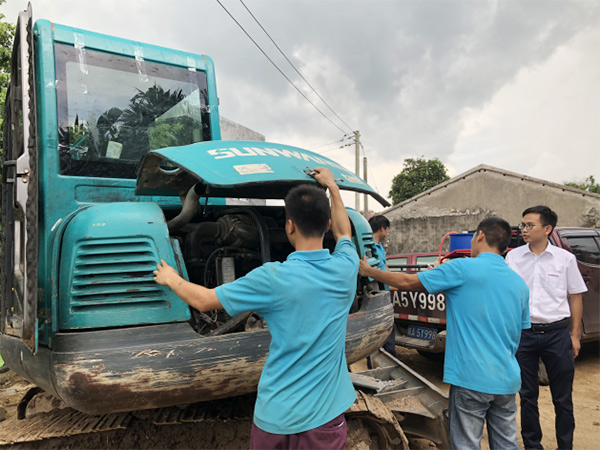 米兰网址智能挖掘机，一台顶几台！
