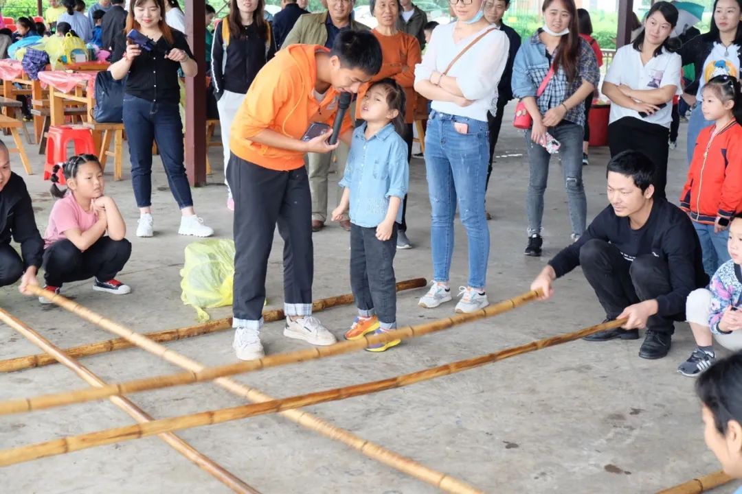 童年不同Young，稻花香里亲子欢——米兰网址智能组织开展六一亲子活动