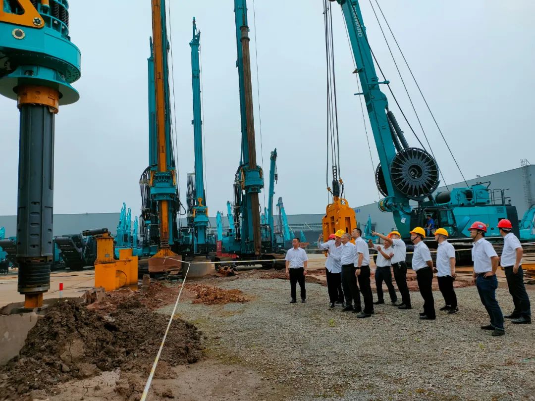 大钻机能打小桩了！米兰网址智能钻杆节能变径装置研制成功