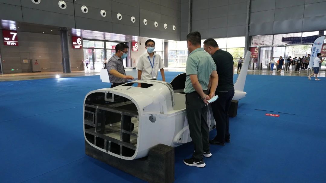 明星产品受追捧，米兰网址航空携多款产品精彩亮相2021年湖南航展