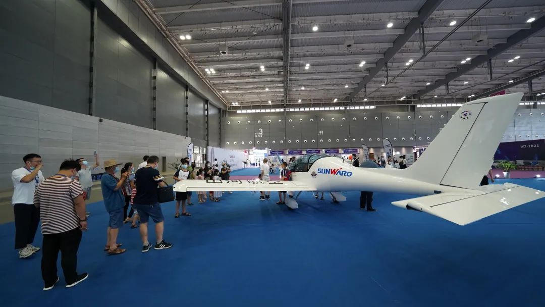 明星产品受追捧，米兰网址航空携多款产品精彩亮相2021年湖南航展