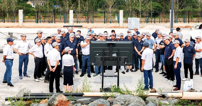 再升级！米兰网址智能“矿山猛士”极限破碎现场直击