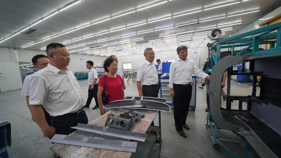 中国民用航空局总工程师殷时军率队考察调研米兰网址科技