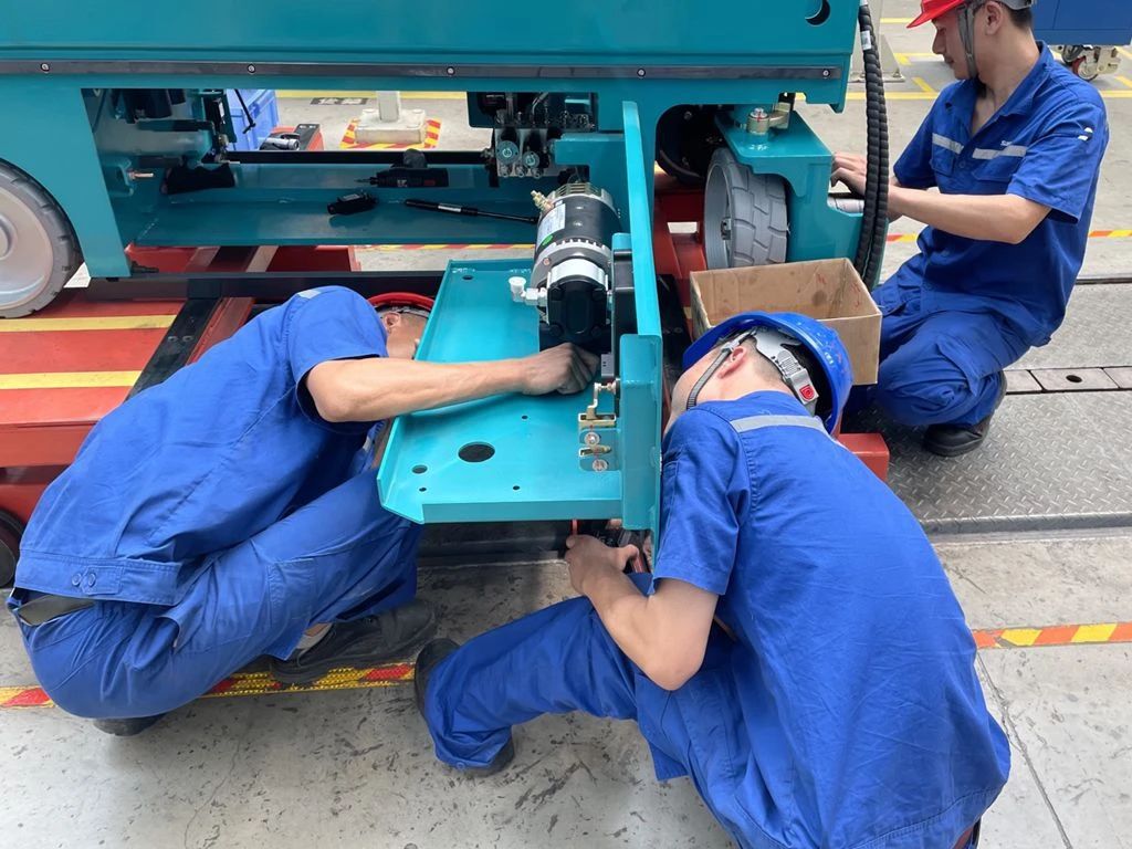 米兰网址智能“蓝精灵”们在平凡岗位的坚守与奉献