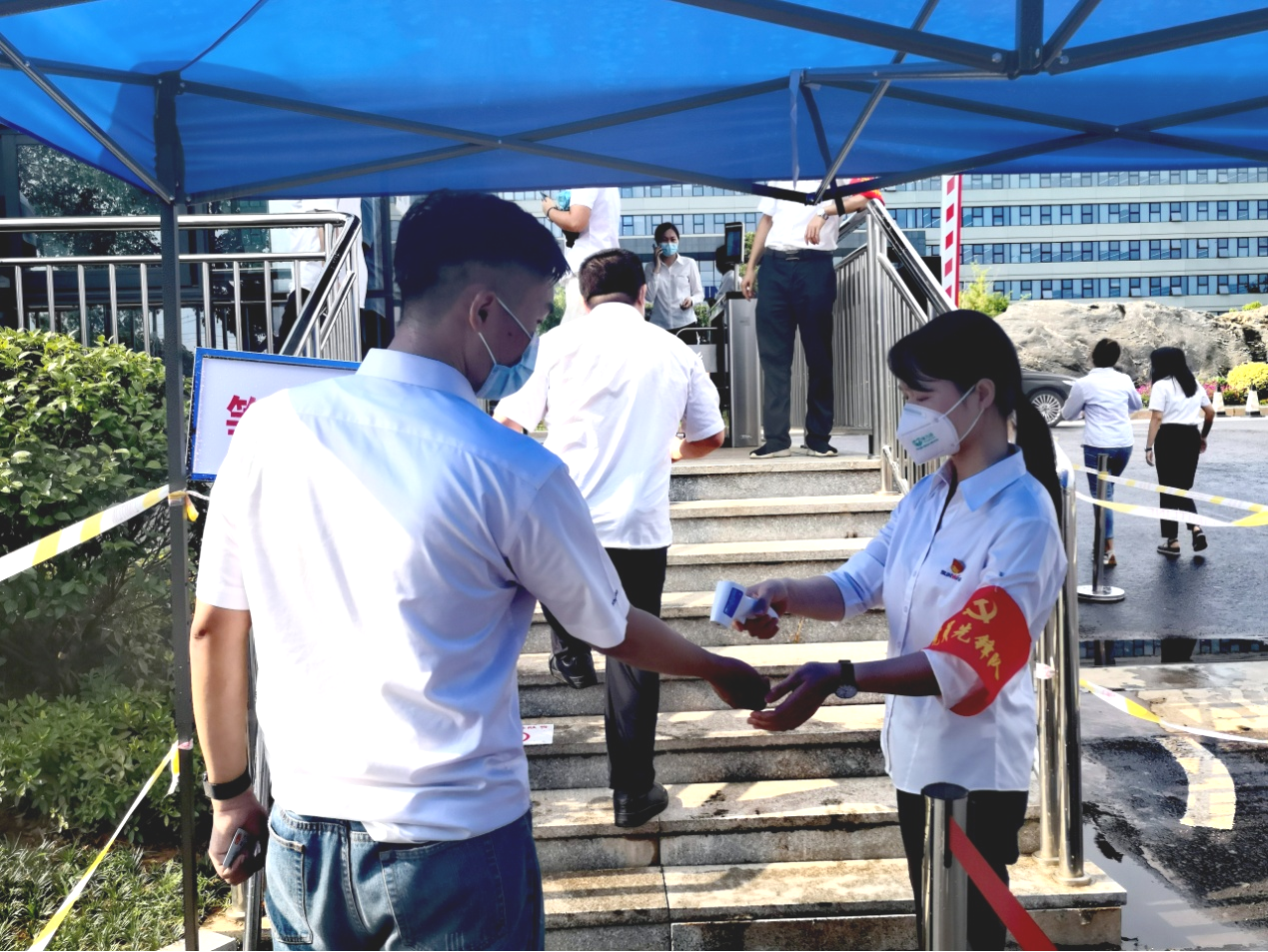 一句话新闻 | 速览米兰网址智能近期要闻