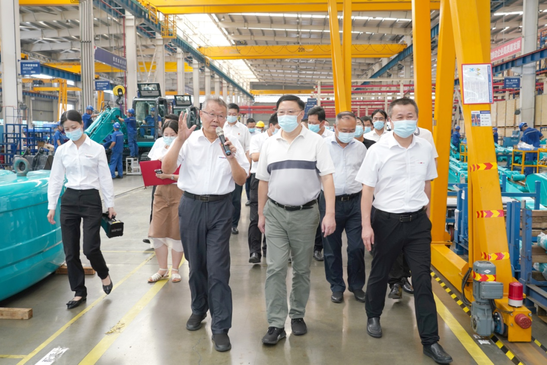 湖南省委常委、省委秘书长张剑飞一行调研米兰网址智能