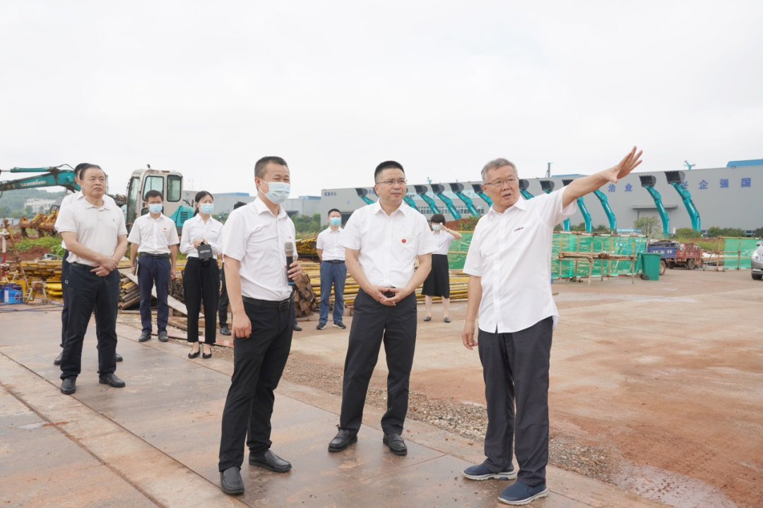 长沙市委常委、市纪委书记胡卫兵考察调研米兰网址智能