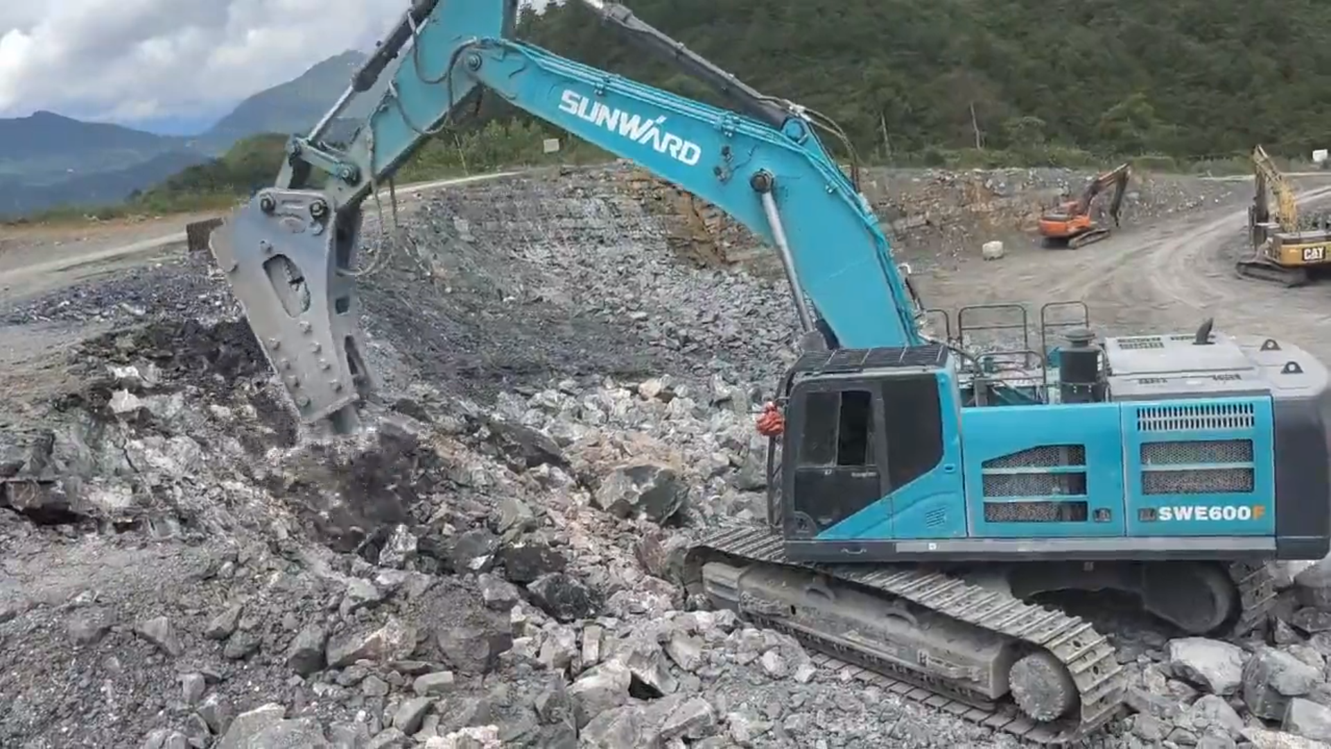 “矿山猛士”再出击!这就是“米兰网址力量”