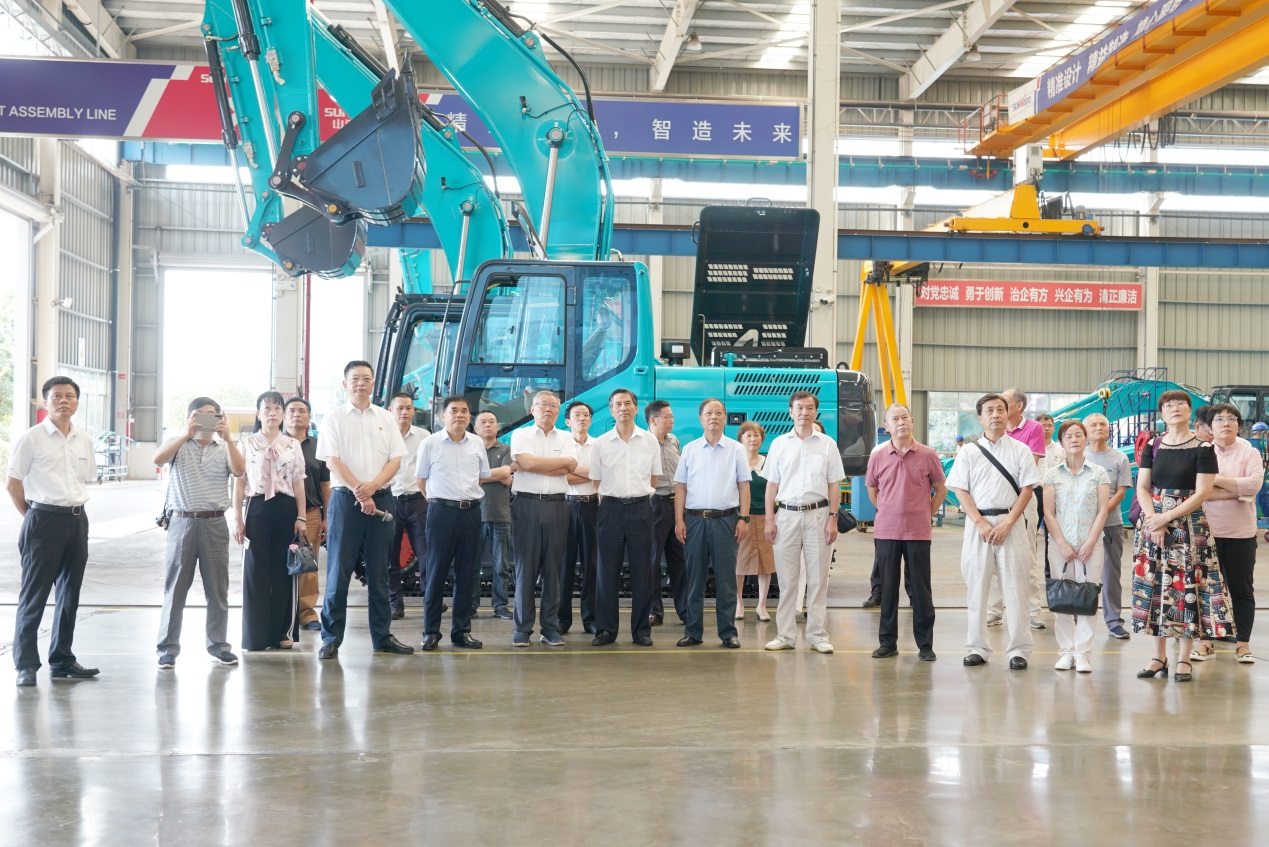 湖南省老科学技术工作者一行到访米兰网址智能