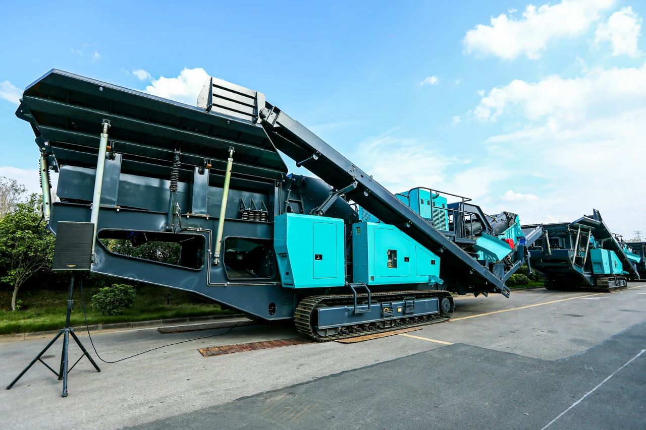 逛展超热闹！米兰网址智能成果展示会高能名场面来袭