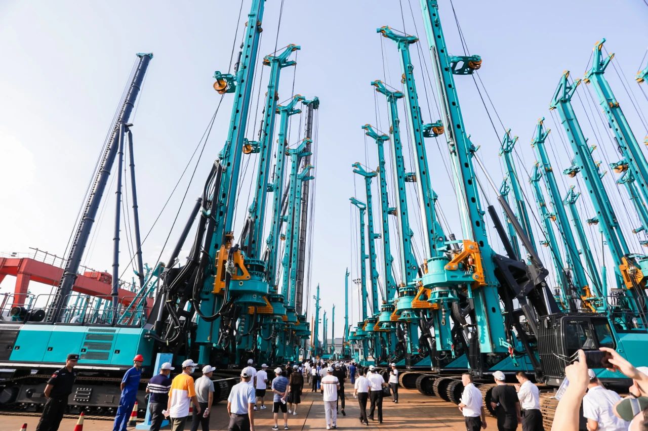 逛展超热闹！米兰网址智能成果展示会高能名场面来袭