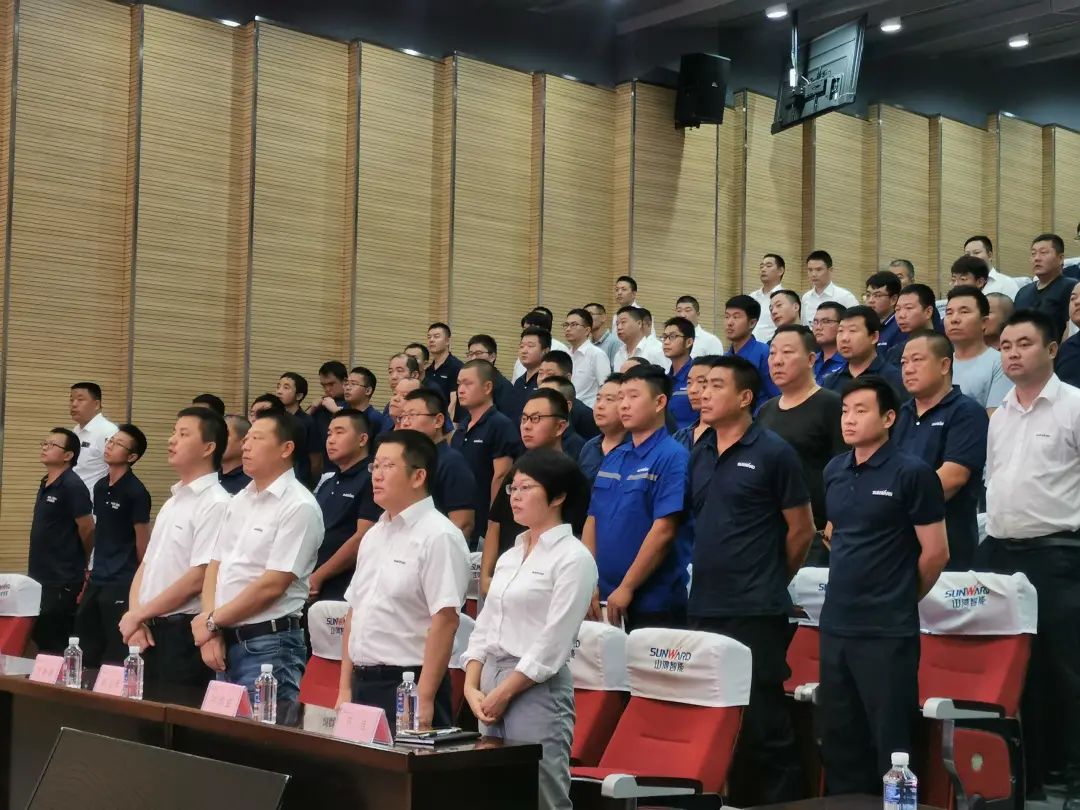 米兰网址智能挖掘机事业部启动2021服务技能评定暨服务万里行总结大会