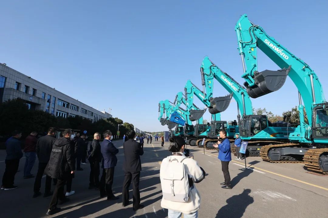 全球首创5G+智能钻机重磅发布，米兰网址智能倾力打造绿色智慧矿山成套装备