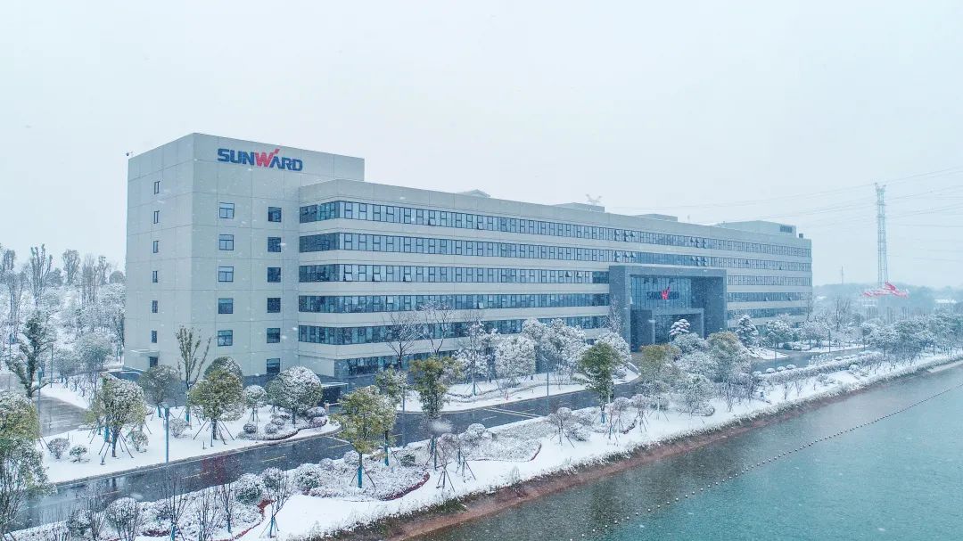 瑞雪兆丰年，邀您共赏雪中米兰网址！