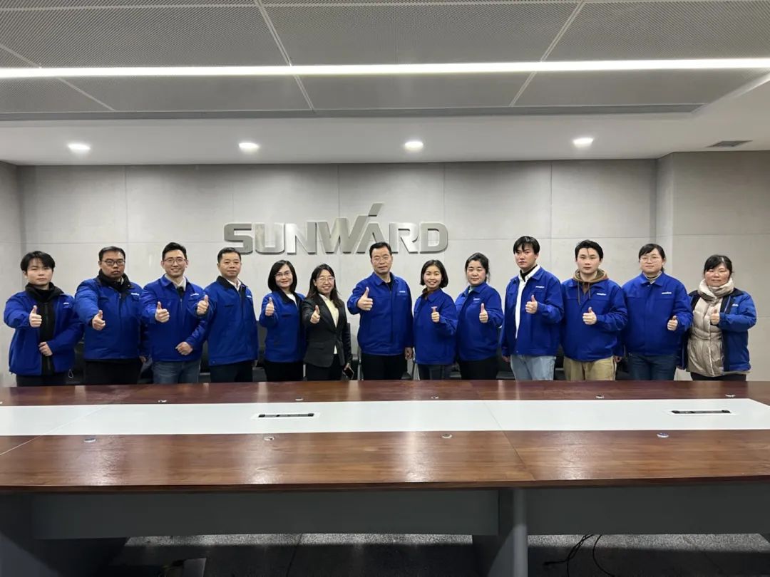 一金一铜二优秀!米兰网址智能斩获“华辰杯”多个大奖