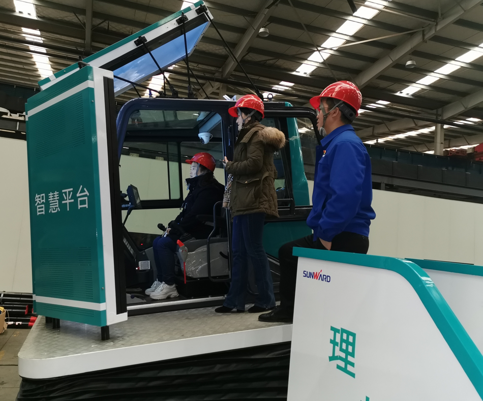 湖南省人工智能学会秘书长陈爱斌一行考察调研米兰网址智能