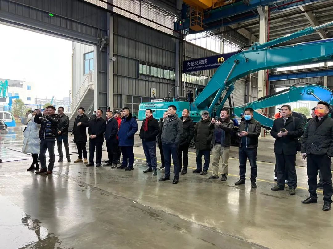 湖南异地商会联合会组织海外湘商来访米兰网址智能