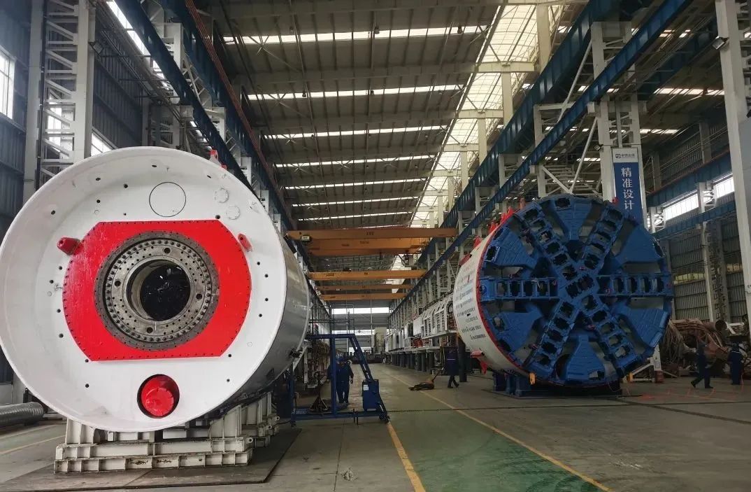 直击生产一线！中铁米兰网址复工复产忙