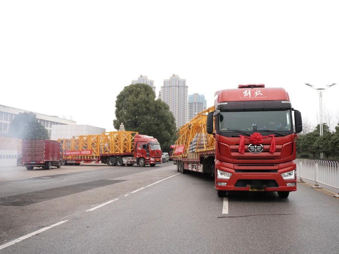 “虎”力全开！米兰网址江麓开门红发货仪式隆重举行