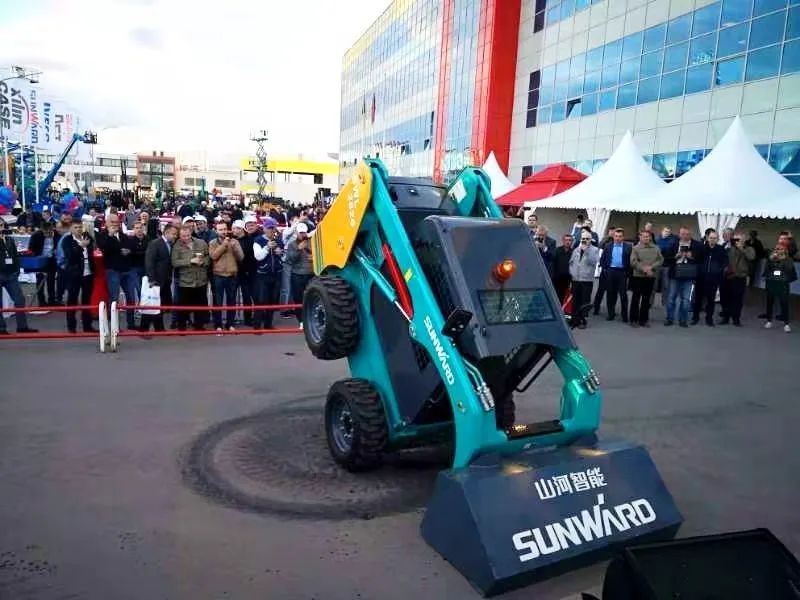 米兰网址匠心 | 闻“机”起舞,技能“添”威