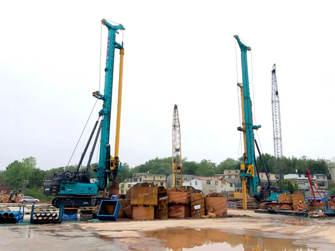 再啃“硬骨头”!米兰网址智能“超级桩备”助建燕矶长江大桥