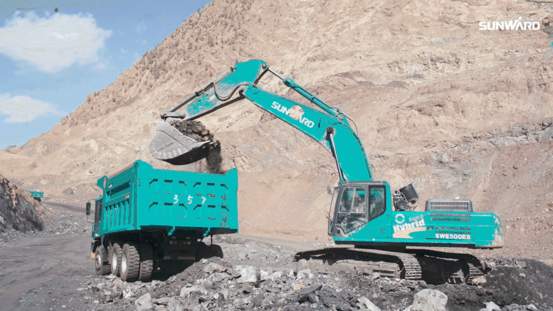 图集 | “米兰网址绿”满矿山!米兰网址智能矿山成套装备实力“亮剑”