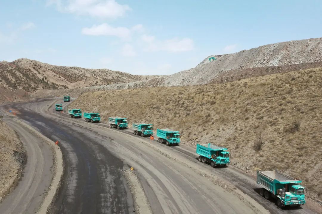 图集 | “米兰网址绿”满矿山!米兰网址智能矿山成套装备实力“亮剑”