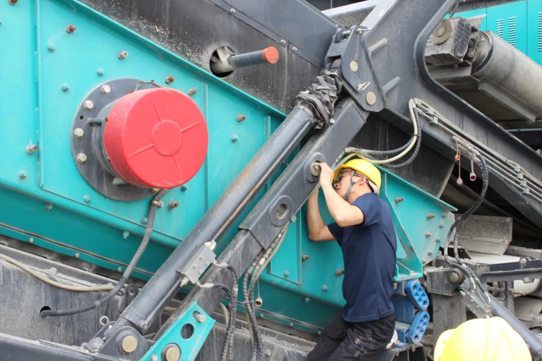 打造服务标杆!米兰网址普石勒“服务万里行”活动火热进行中