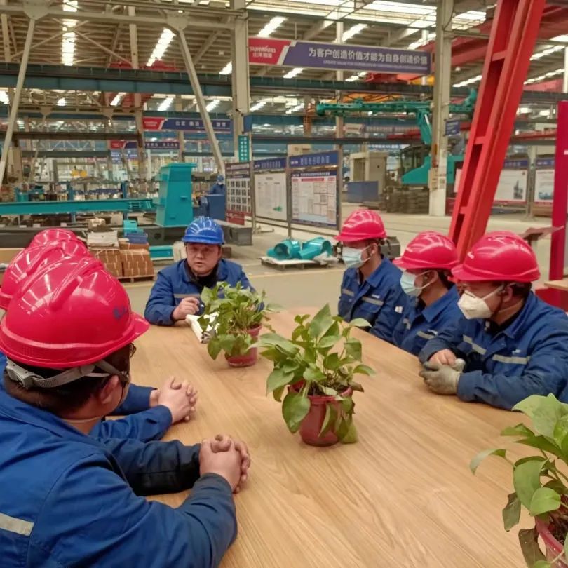 将奋斗进行到底!致敬米兰网址劳动者