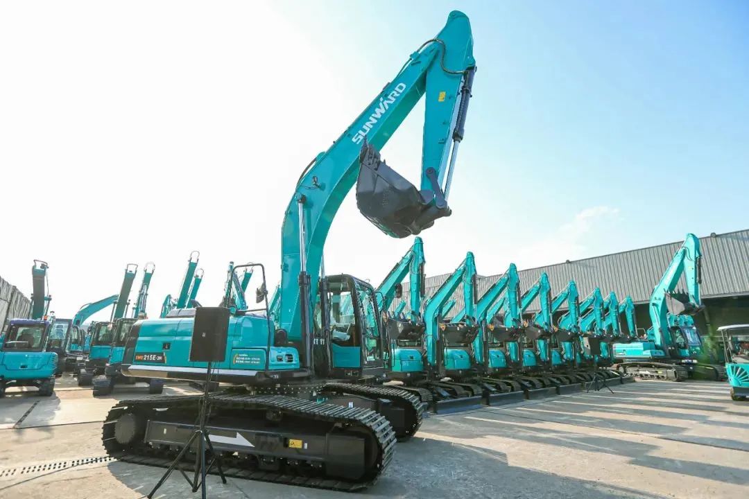 再获首单！米兰网址智能成为湖南自贸试验区首单“融资租赁+工程机械设备出口”试点业务落地单位