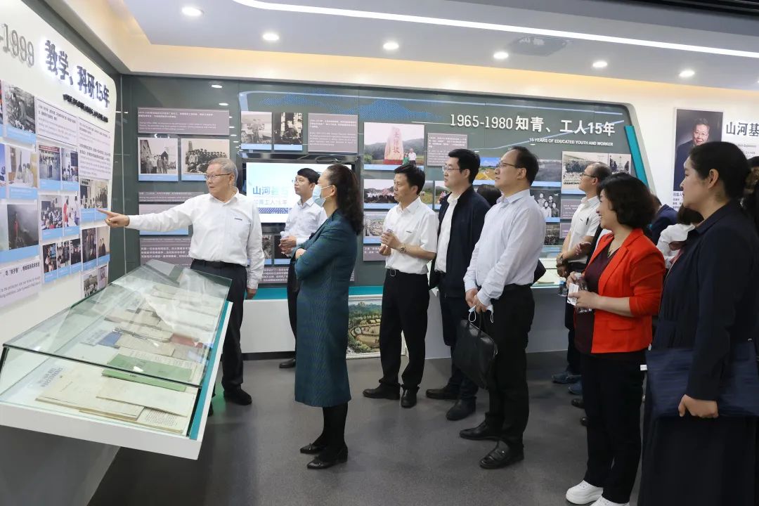 深化产学研合作!中南大学校长、中国工程院院士田红旗率团拜访米兰网址智能