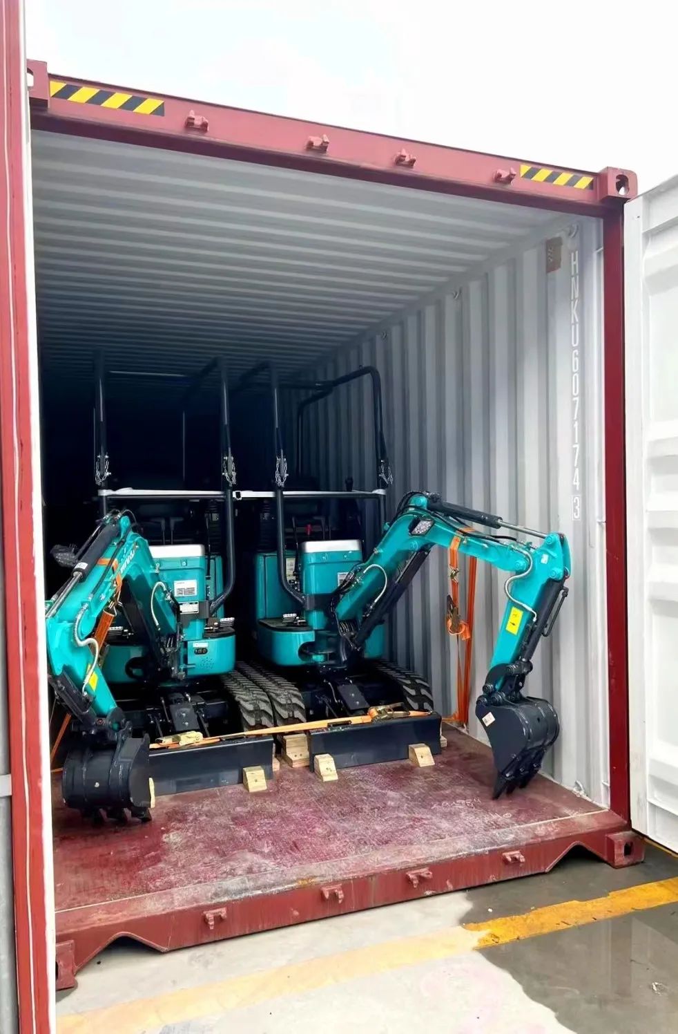 持续进军国际市场！中欧班列（长沙）米兰网址智能专列成功首发