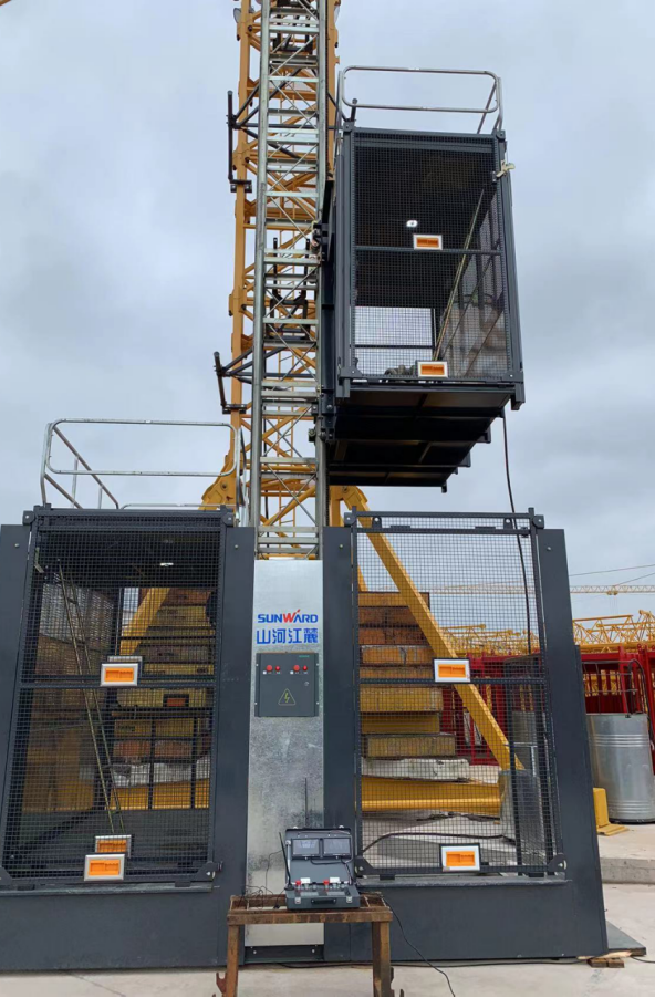 升降耗时缩短25%！米兰网址江麓首款中速变频施工升降机成功下线