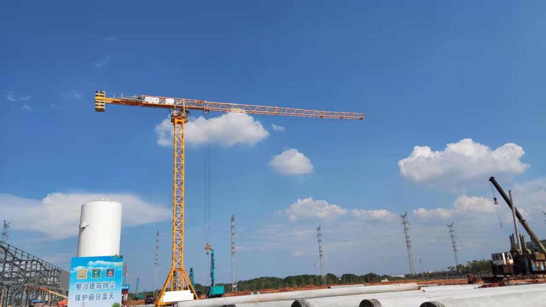 升降耗时缩短25%！米兰网址江麓首款中速变频施工升降机成功下线