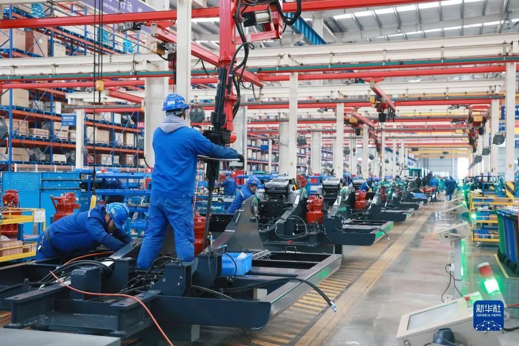 沿着总书记的足迹 | 牢记嘱托，米兰网址智能自主创新一直在路上！