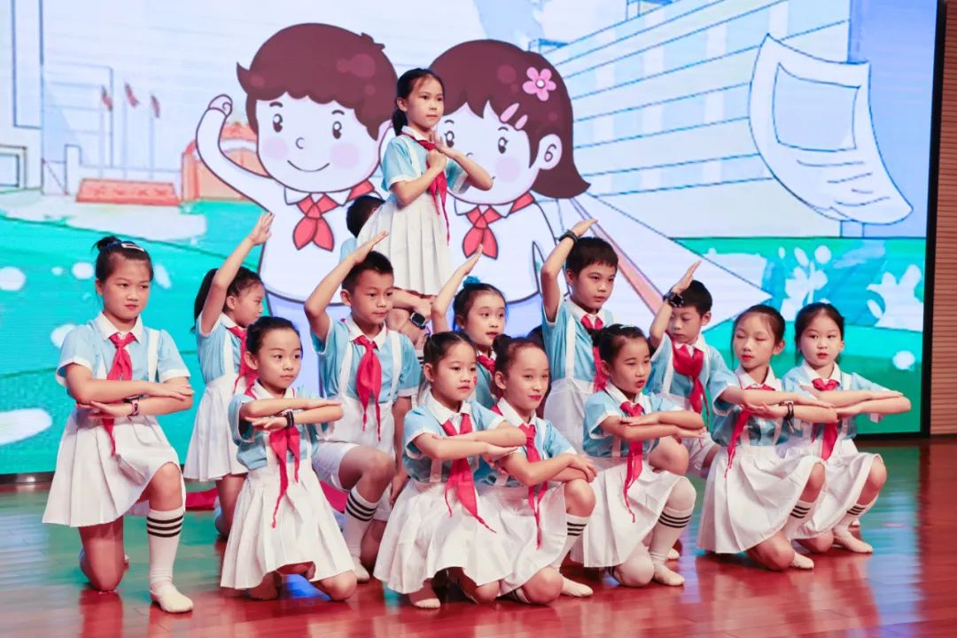 缤纷“暑”假，不负所“托”！米兰网址智能职工子女暑期托管班结业啦