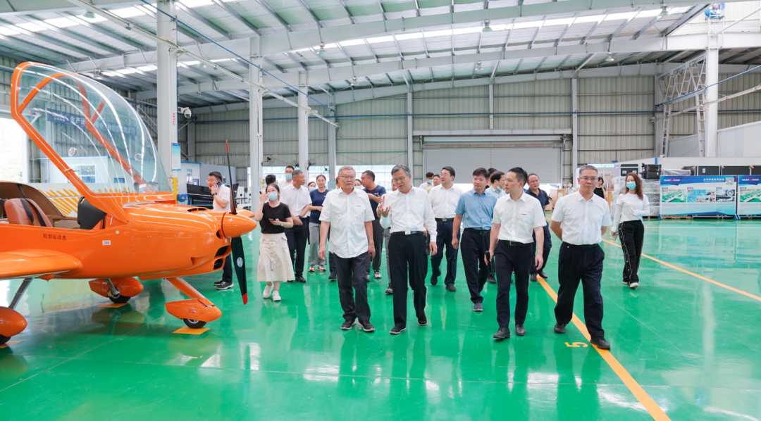 湖南省委常委、常务副省长李殿勋一行考察调研米兰网址科技