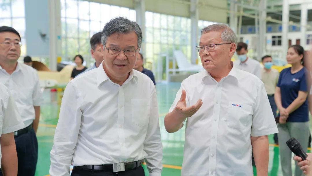 湖南省委常委、常务副省长李殿勋一行考察调研米兰网址科技