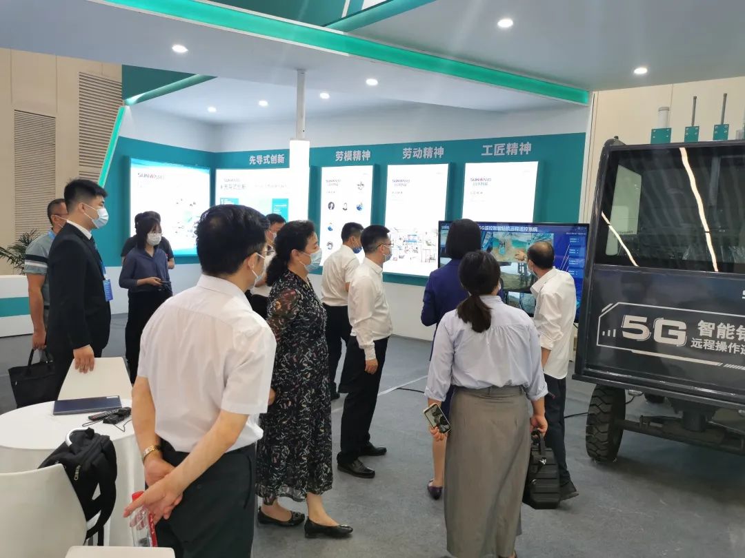 匠心米兰网址，制造报国！米兰网址智能装备亮相首届湖湘劳模工匠创新成果展
