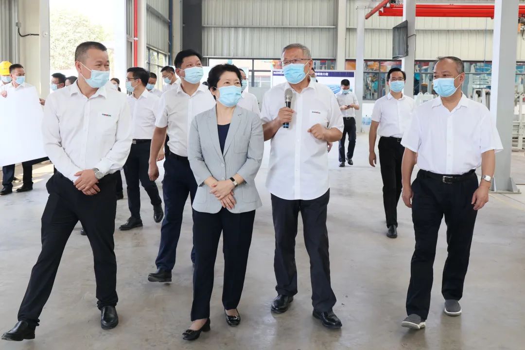 吴桂英调研米兰网址智能