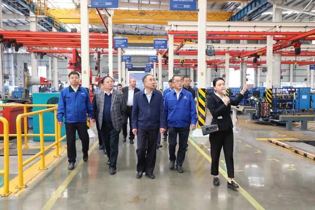 强强联合,夯实湖南工程建设湘军!米兰网址智能与湖南路桥签订战略合作协议